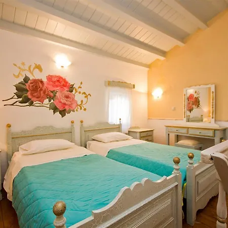 Dorian Otel Simi