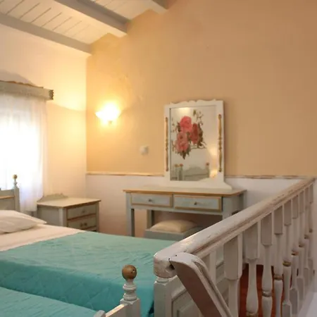 Otel Dorian Simi